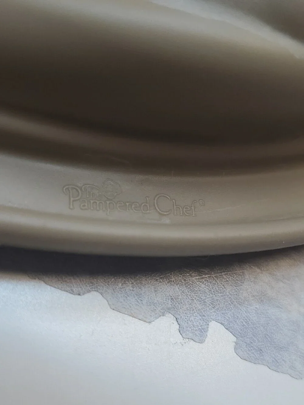 Pampered Chef Silicone Crown Bundt Cake Pan
